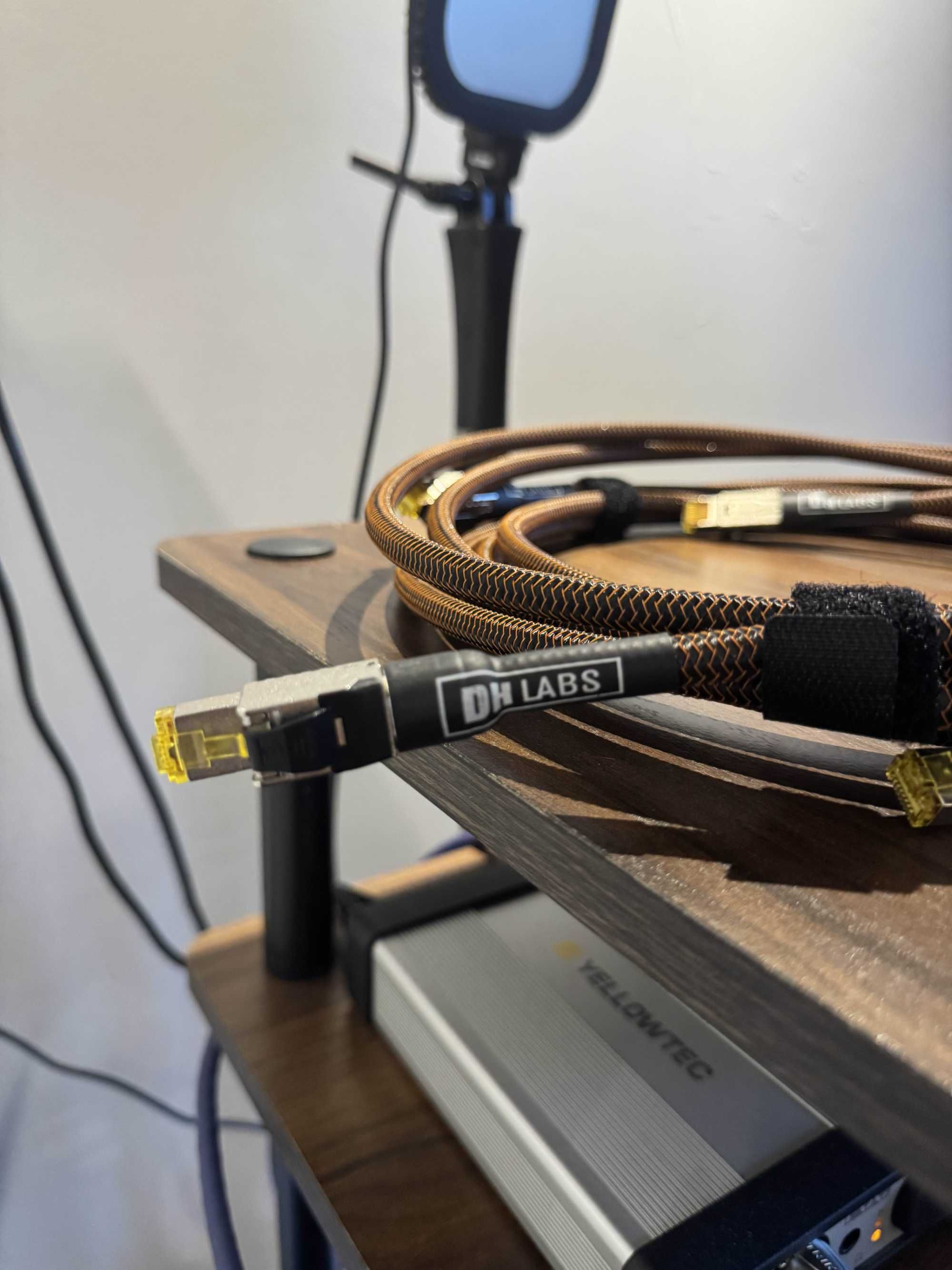 DH Labs Reunion CAT8 Ethernet 2m – przewód audiofilski do streamingu