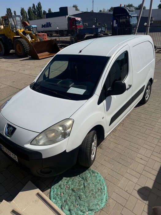 Продам Peugeot Partner / Пежо Партнер 1,6