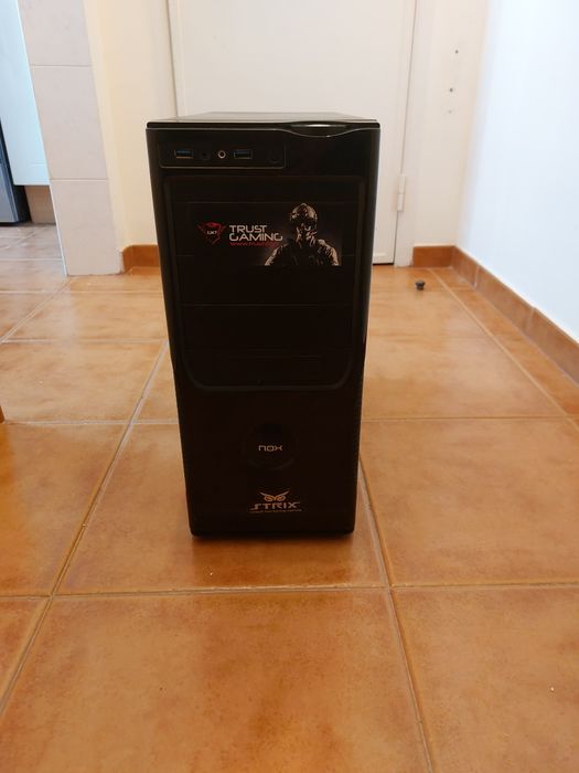 Desktop Gaming / Multimédia – Ryzen 5, 16GB RAM, SSD + HDD, Radeon R9