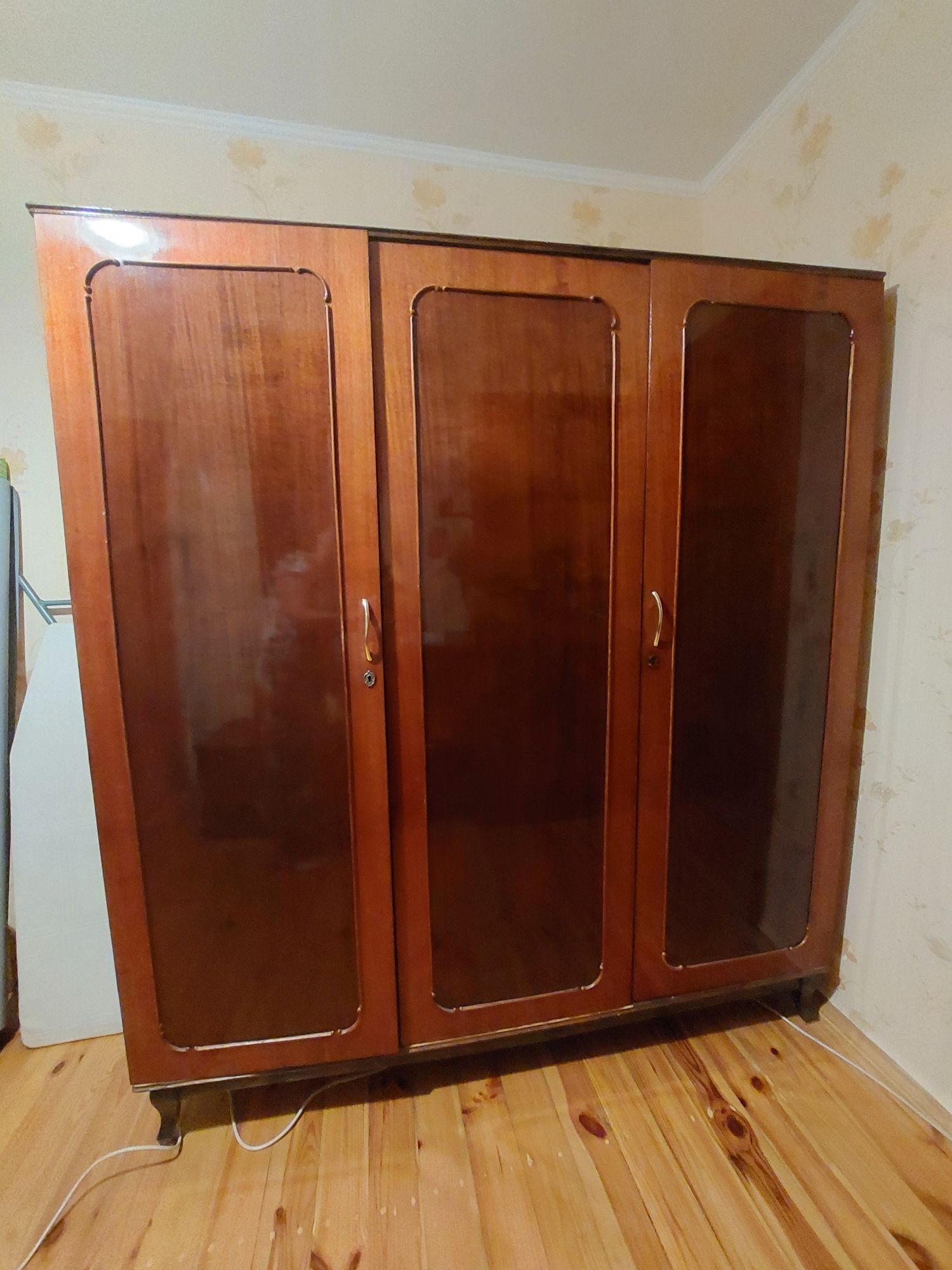 Меблі  в спальню