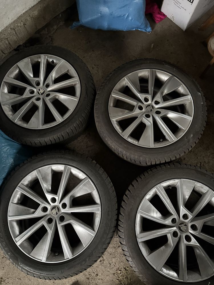 Sprzedam felgi 18 skoda