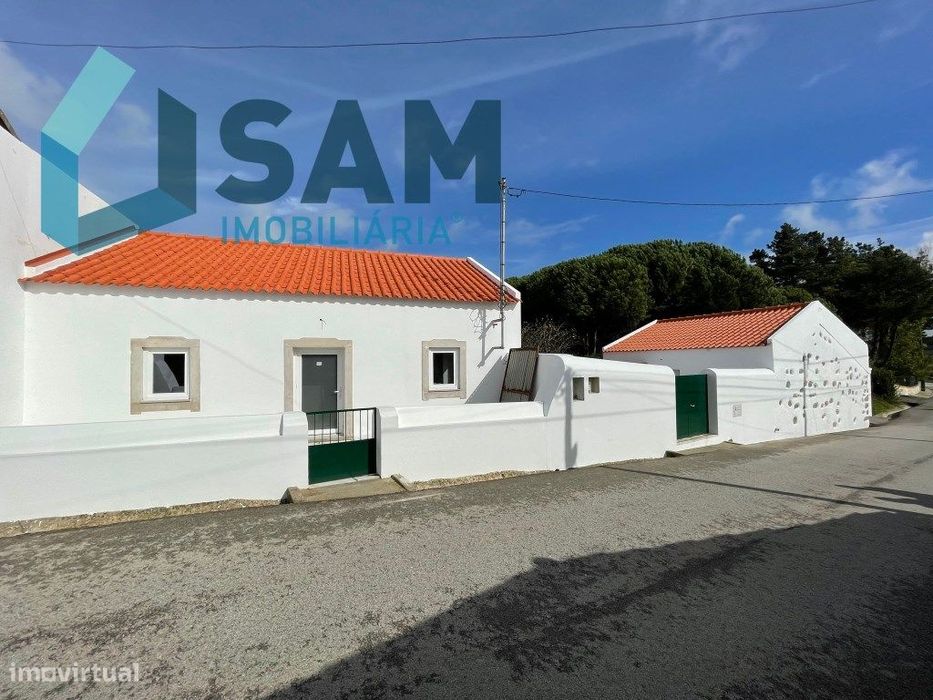 Moradia T2, localizada em Reguengo Grande