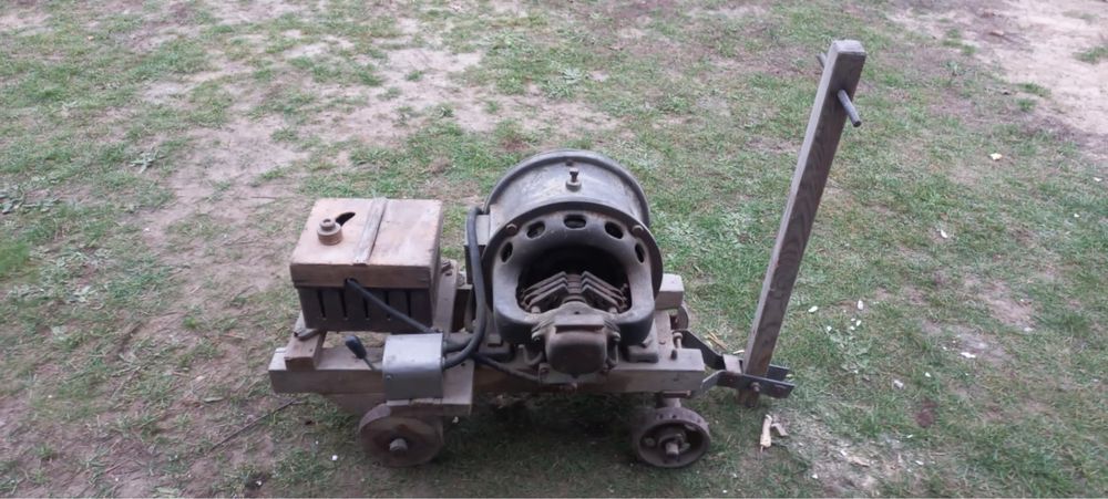 Silnik elektryczny zabytkowy + cyrkulatka