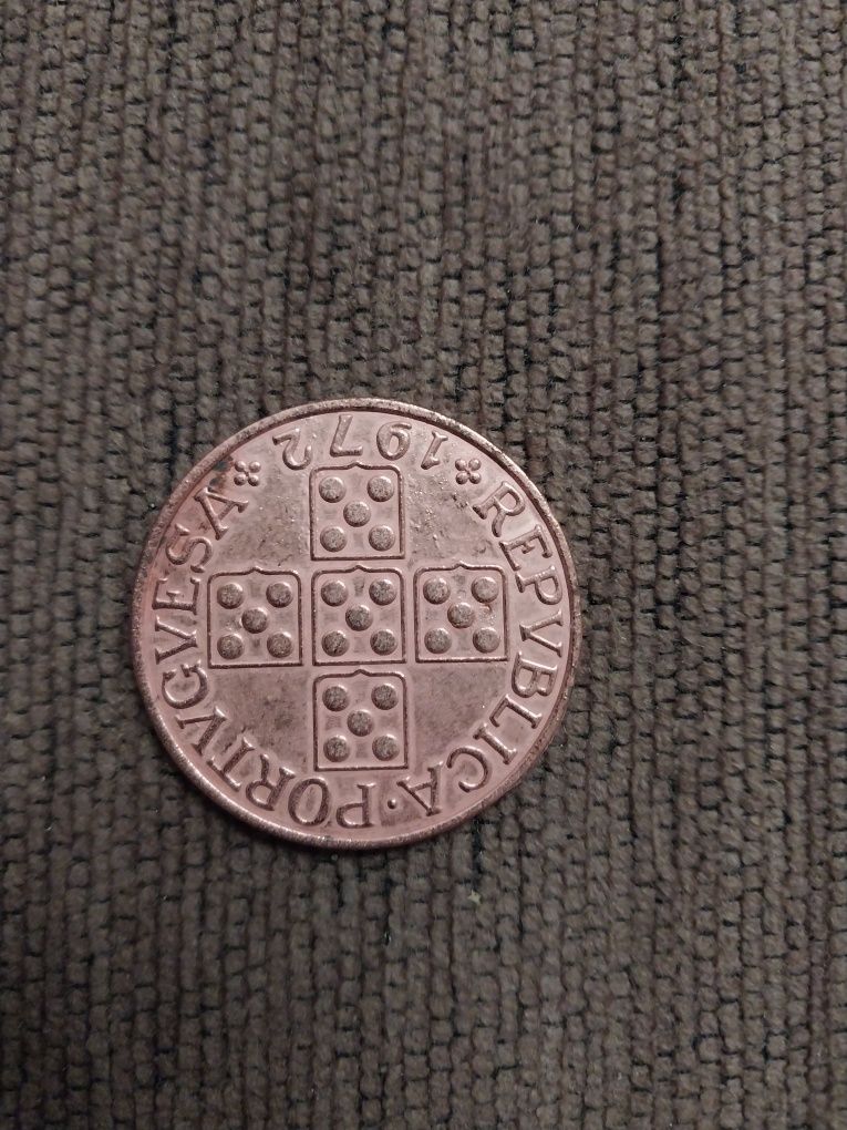 Moeda de 1 Escudo Antiga