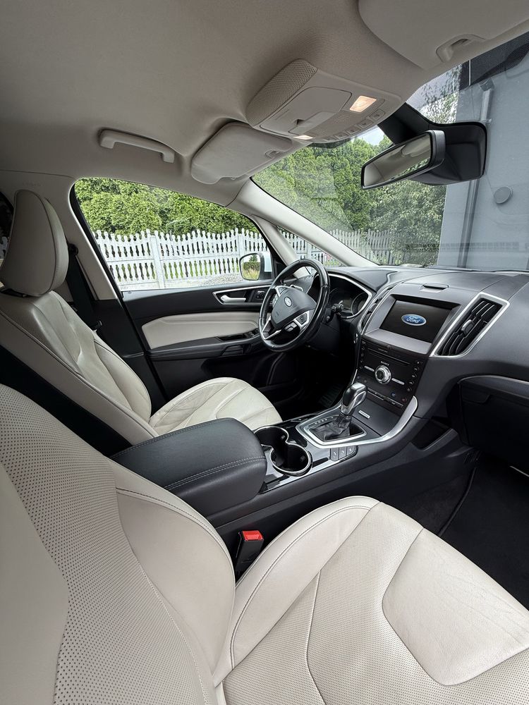 Ford S-Max Titanium 2.0 TDi, 180KM, Automat. Bogate wyposażenie.