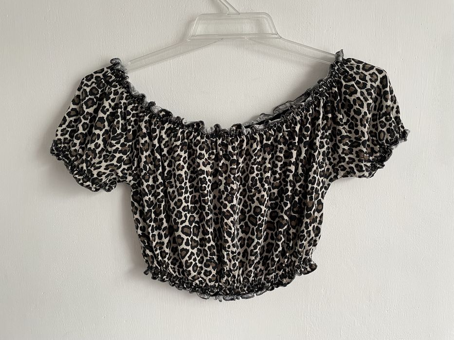 Crop top panterka z krótkim rękawem bluzka