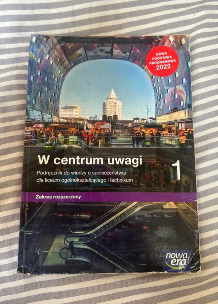 podręcznik wos w centrum uwagi nowa era 1 rozszerzenie