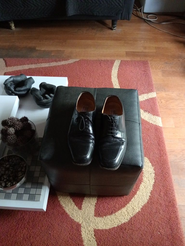 Sapatos clássicos