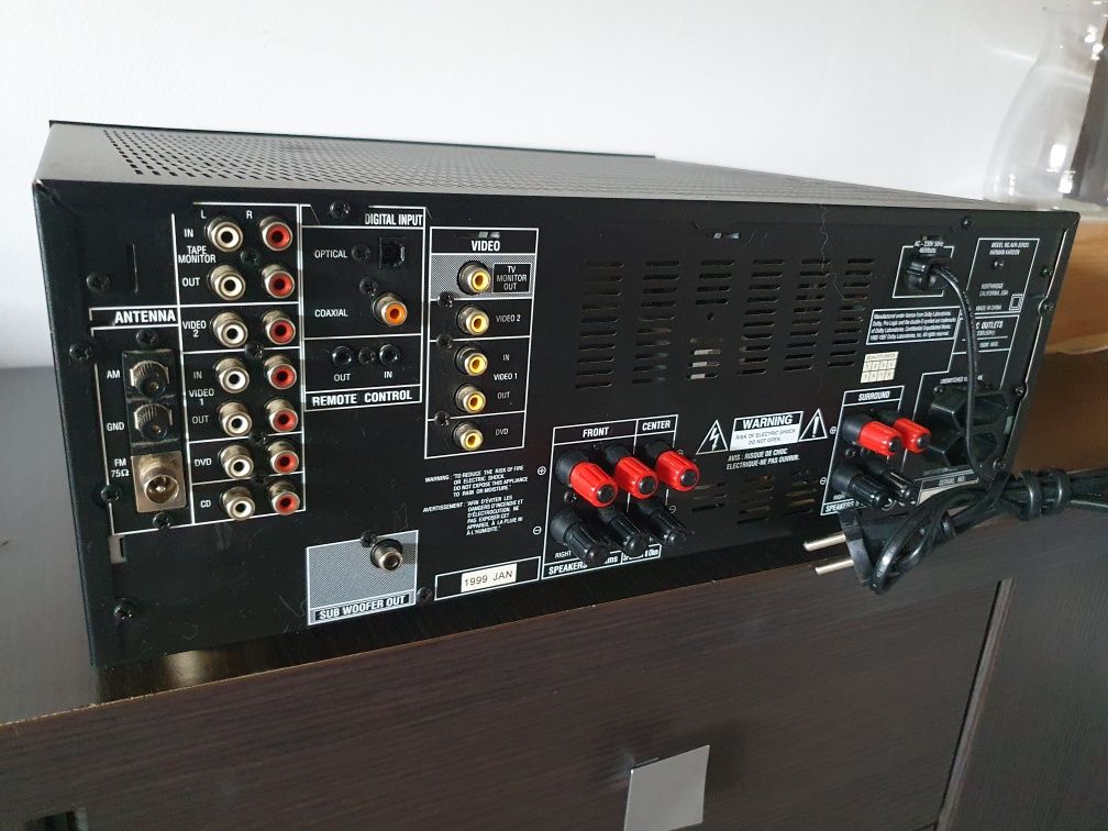 Amplituner Harman kardon AVR35 DTS