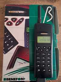 Benefon telefon komórkowy kartonik + ładowarka