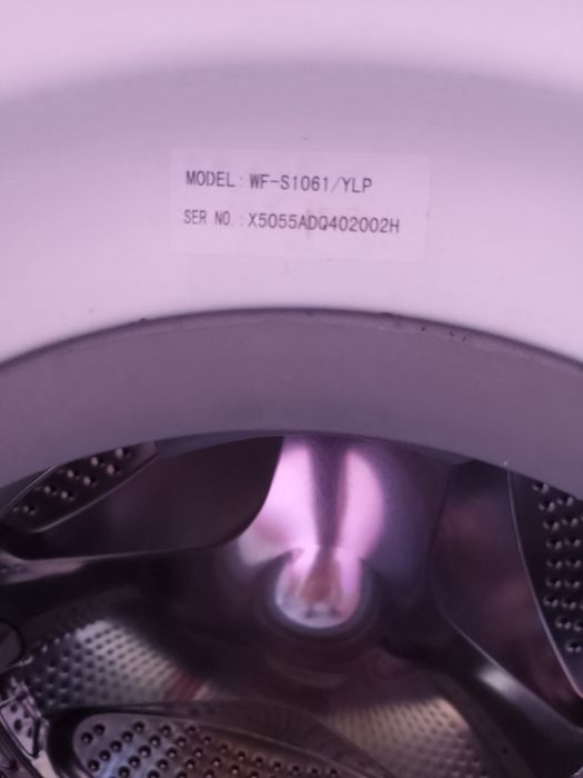 Продаю стиральную машину автомат Samsung