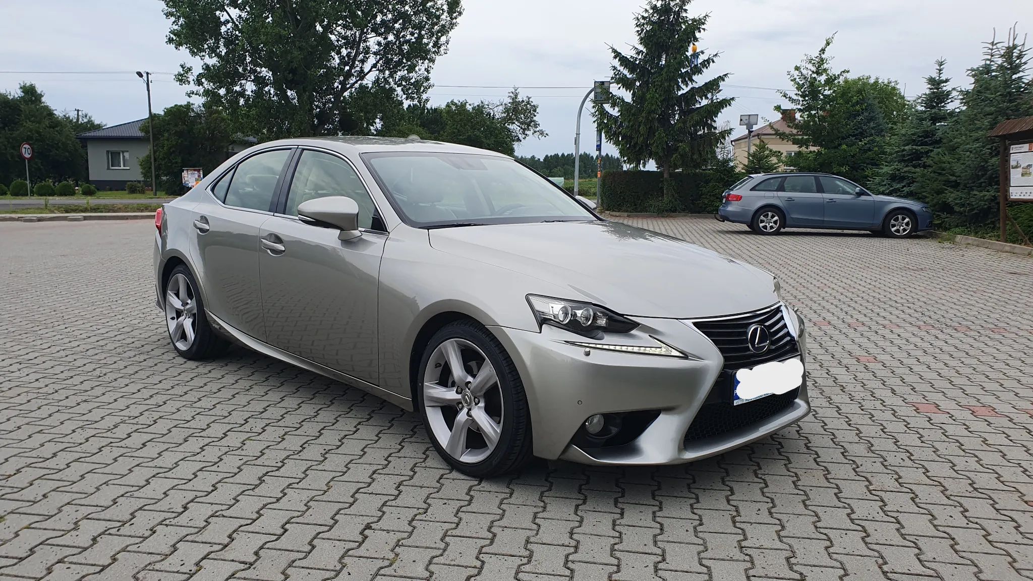 Lexus IS LEXUS IS 300H- Bardzo Ładny