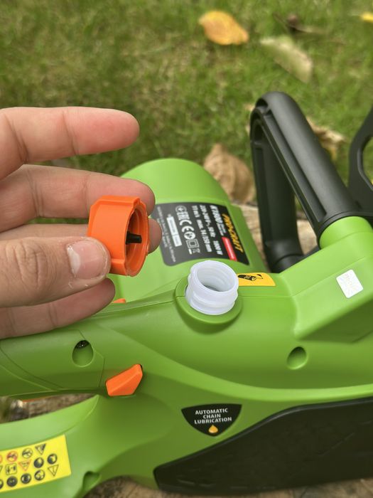 Електропила сучкоріз пила Procraft 35 см шина 1,8 кВт.