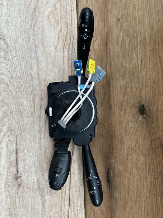 Przełącznik zespolony Peugeot 307