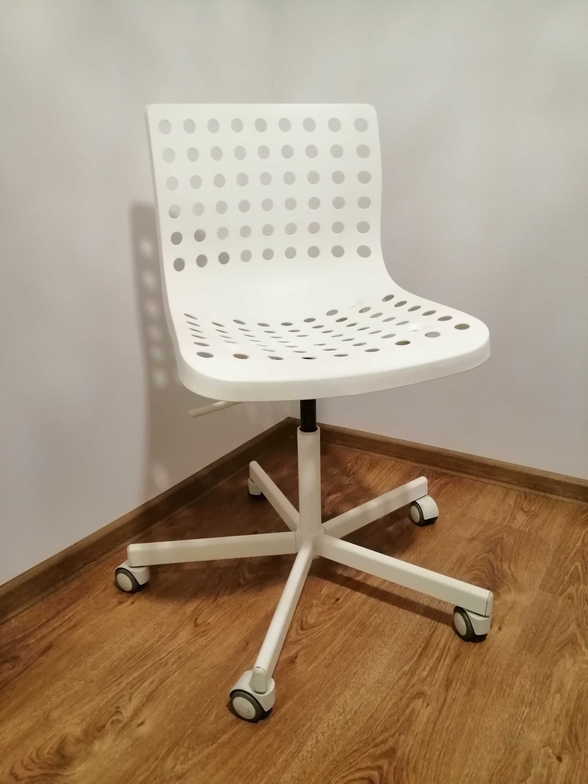 Ikea krzesło biurowe obrotowe Sporren REZERWACJA