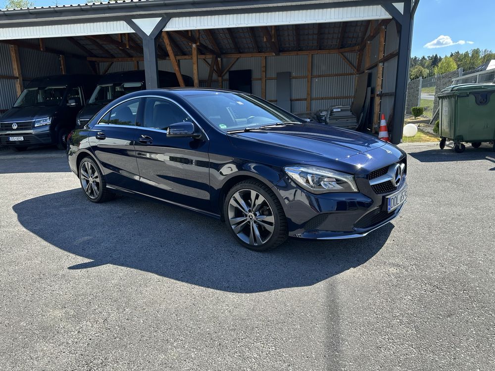 Mercedes CLA 200  silnik  Mercedesa 2,2 Faktura wat  super stan