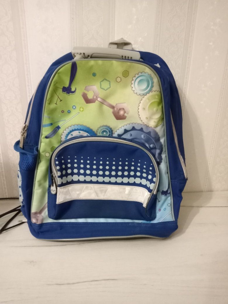 Рюкзак для школы