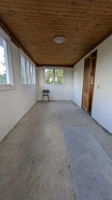 Продається дачний будинок