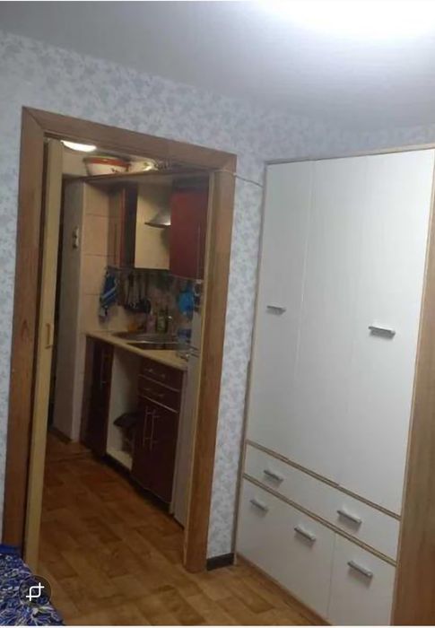 Продам гостинку со своим санузлом метро Барабашова