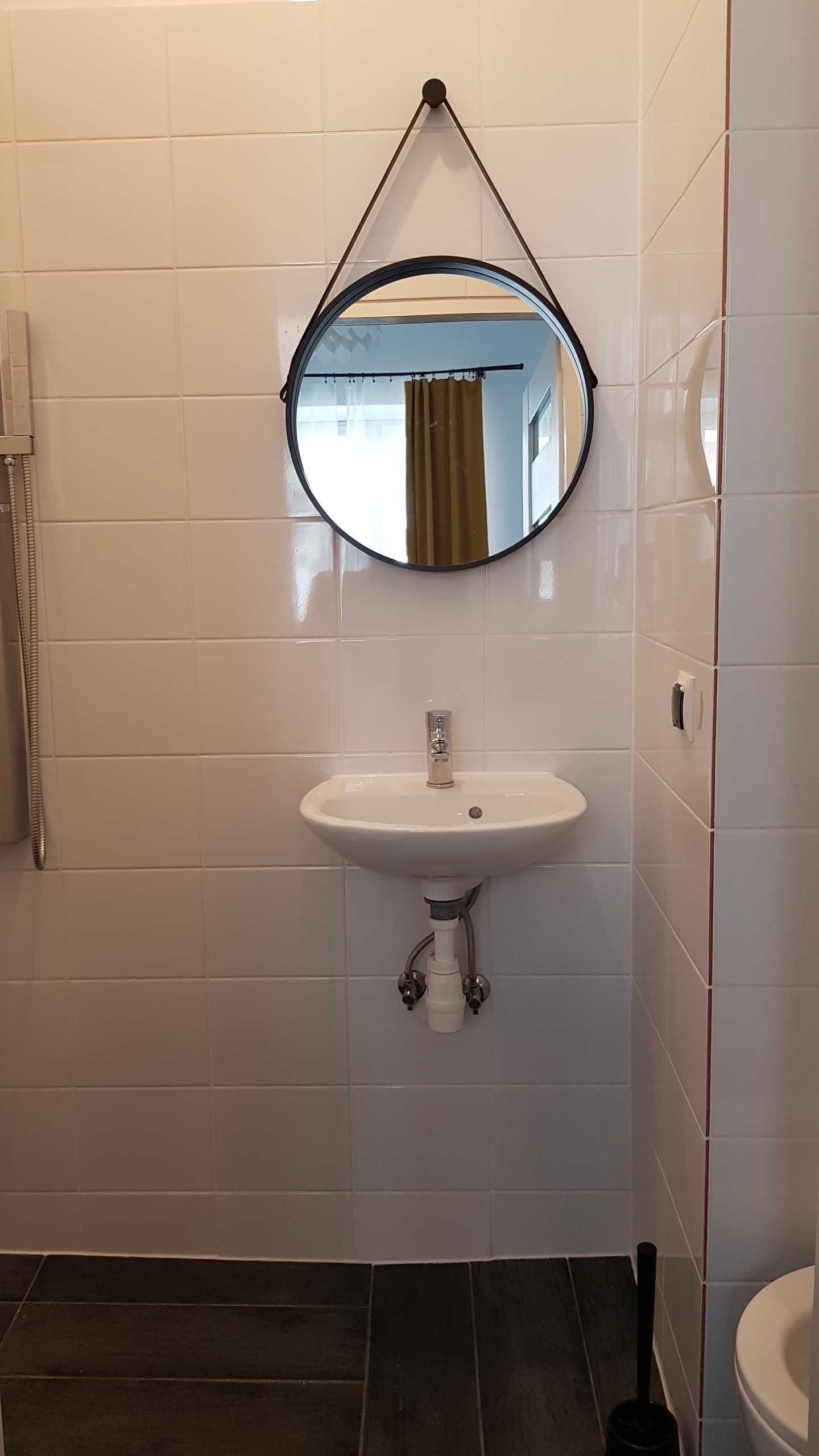 Pokoje z prywatnymi łazienkami w ścisłym centrum