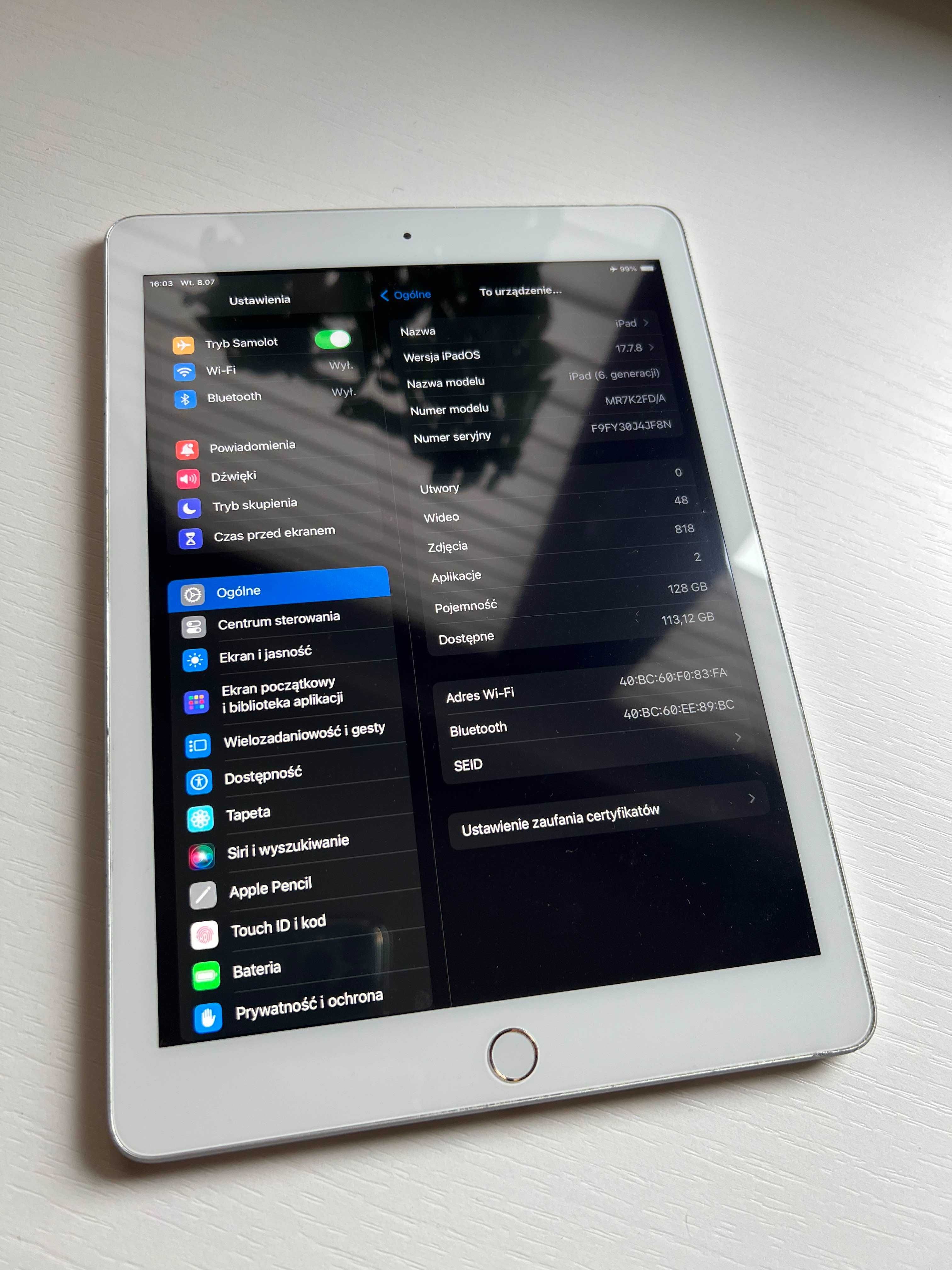 iPad 6 generacji, 128 GB Wi-Fi, bez blokad
