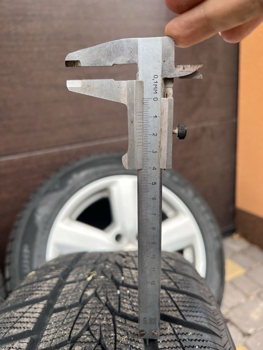 Felgi aluminiowe 17’ 5x120 z Oponami zimowymi rok prod 2023