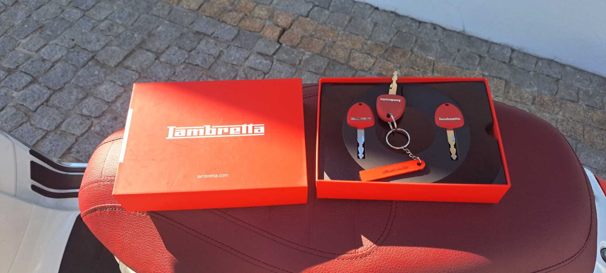 Lambretta V125 Special