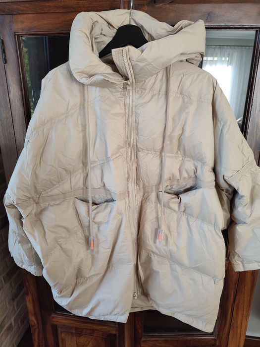 Cienka kurtka puchowa oversize