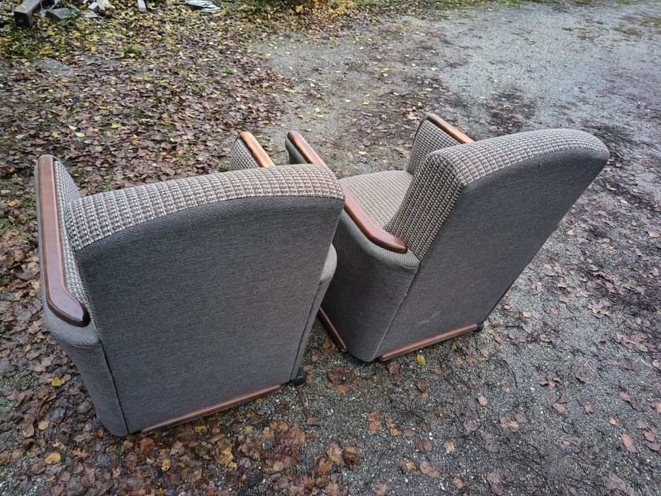 Ładne wygodne fotele