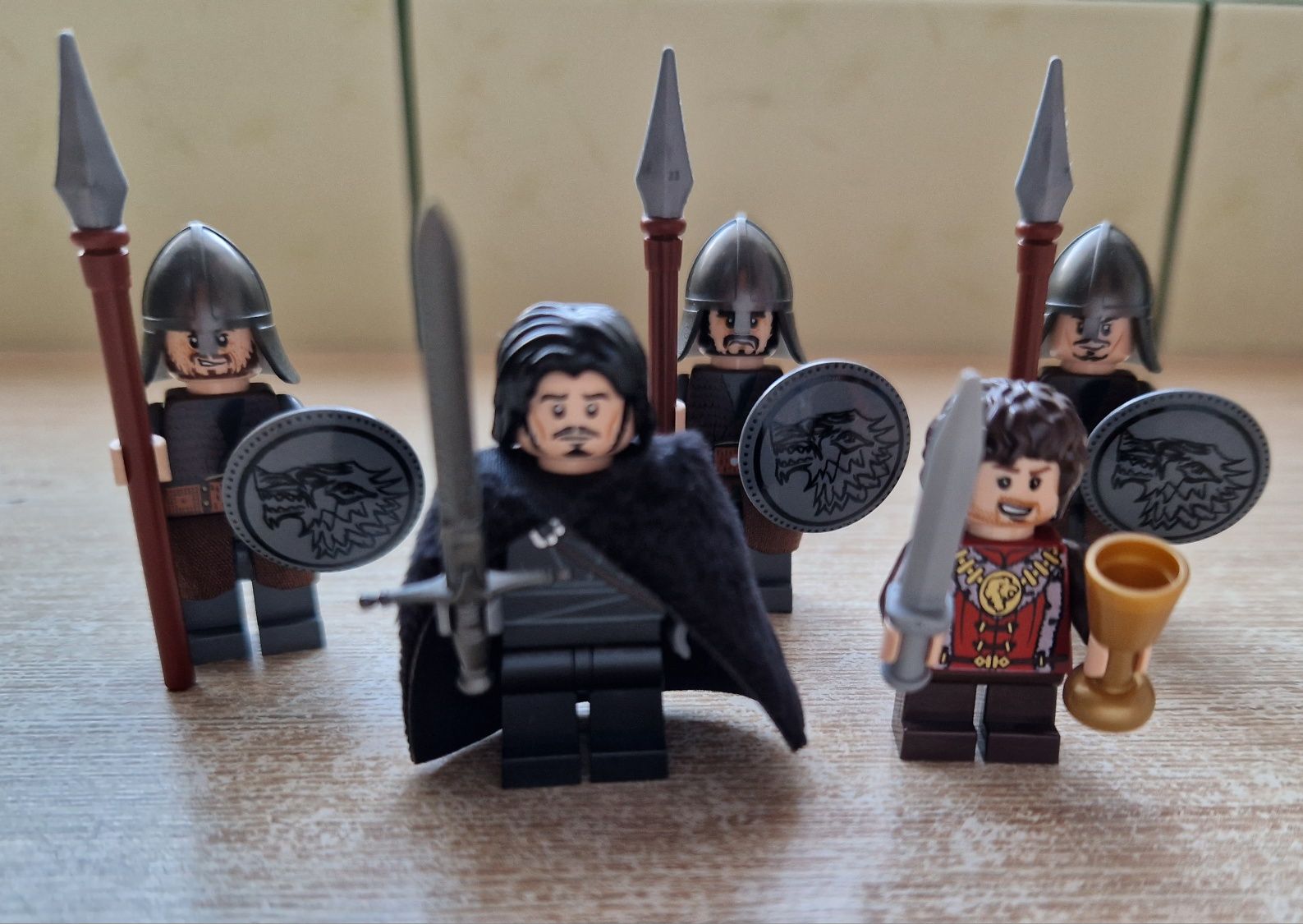 Lego Moc Gra o tron, nocna straż Snow Tyrion Castle