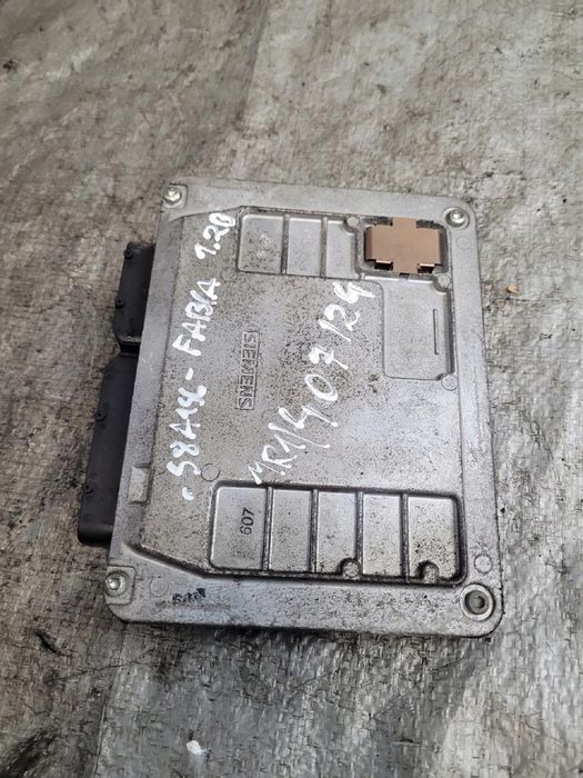 Sterownik Komputer Silnika Oe 03D906033C Skoda Fabia I 1.2B