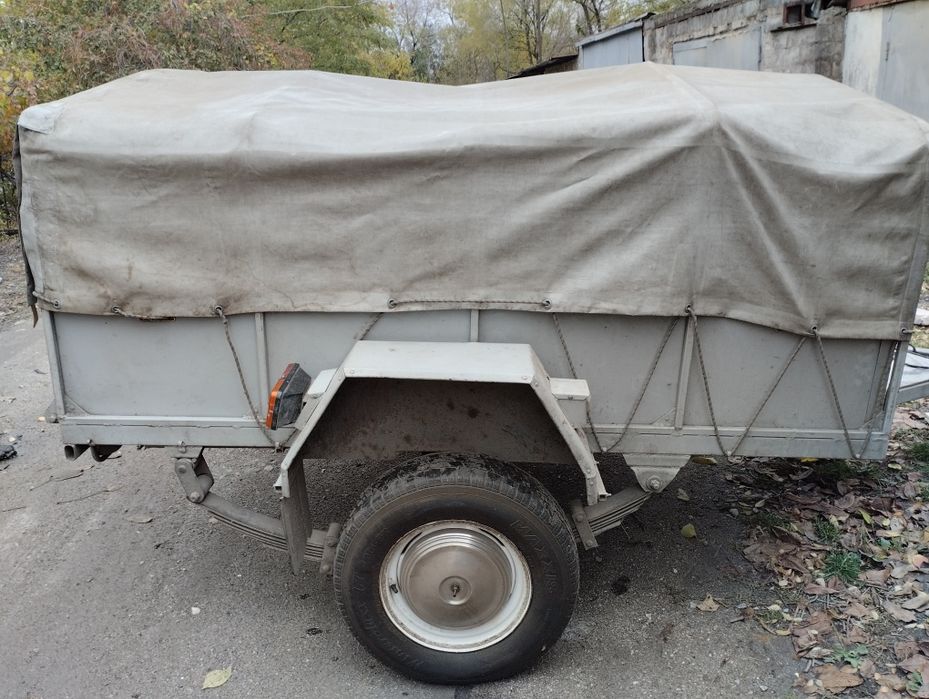 Прицеп автомобильный