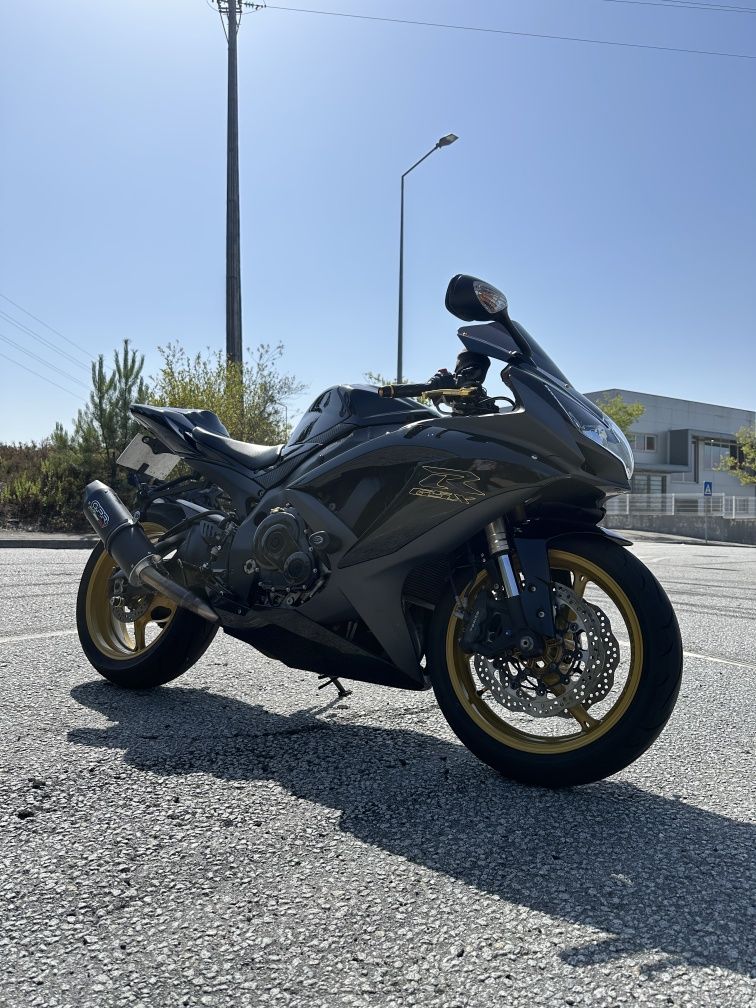 Suzuki GSX-R 600 L0