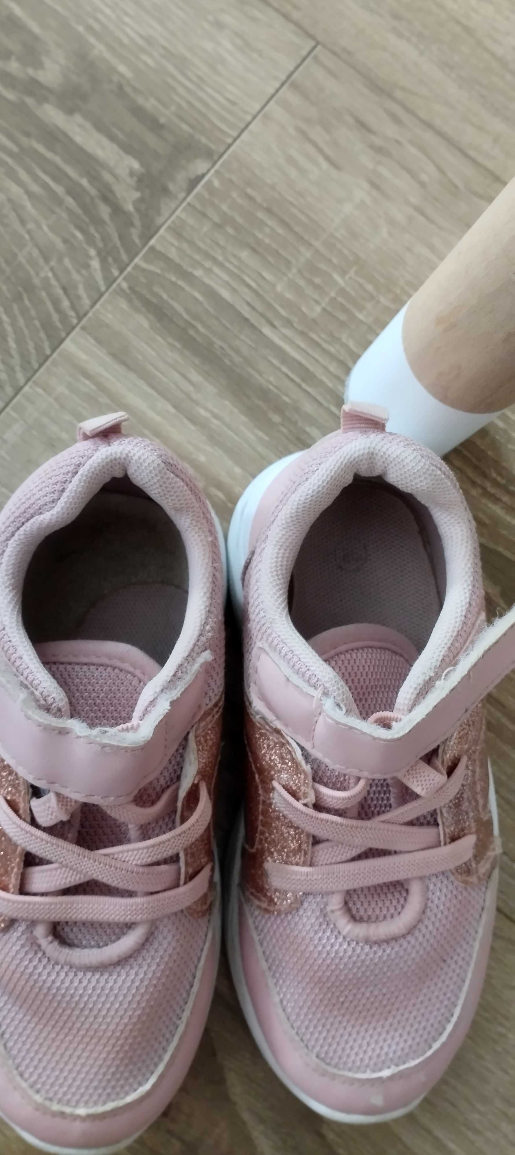 Sneakersy buty dla dziewczynki różowe r.26 Pepco