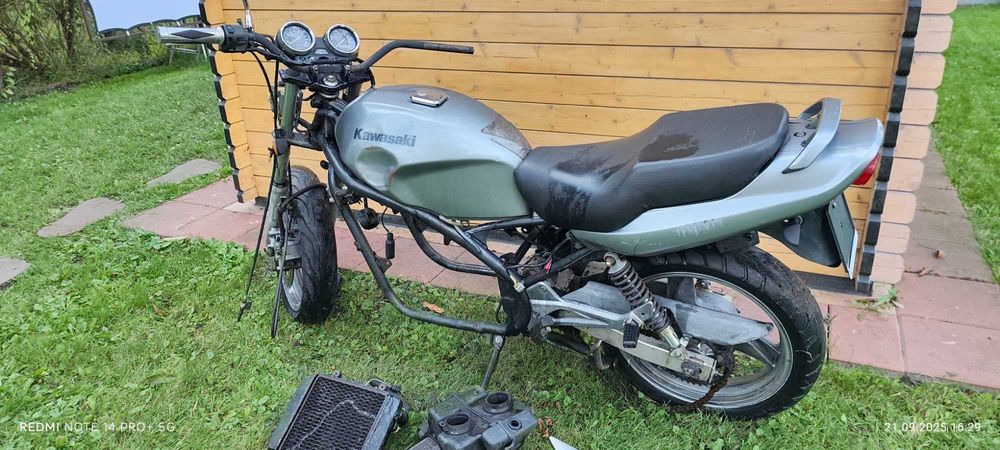 Kawasaki ER500 zarejestrowana silnik igła do złożenia Łubna części