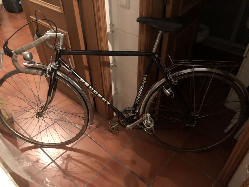 Bicicleta Peugeuot muito antiga