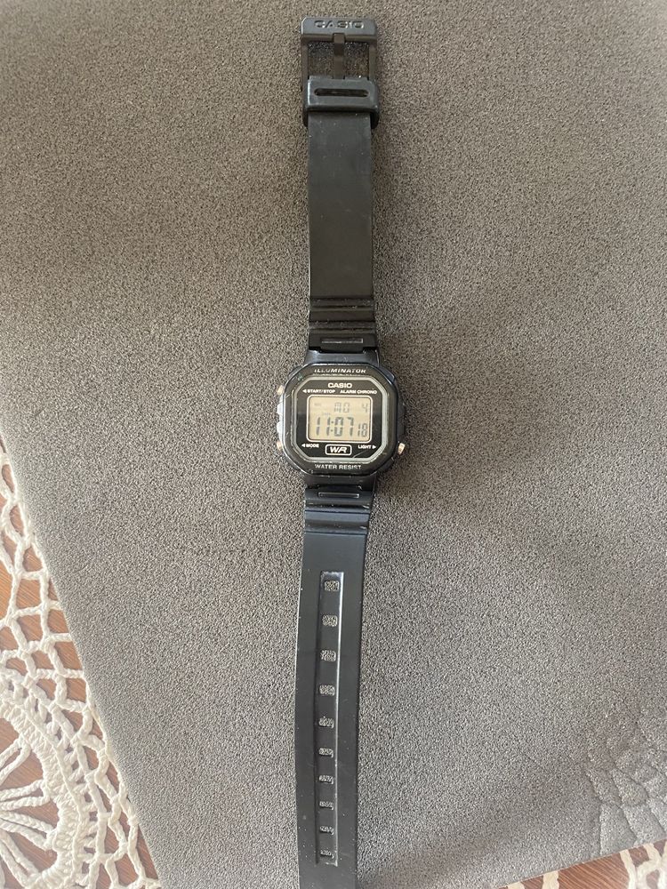 Zegarek Casio water resit