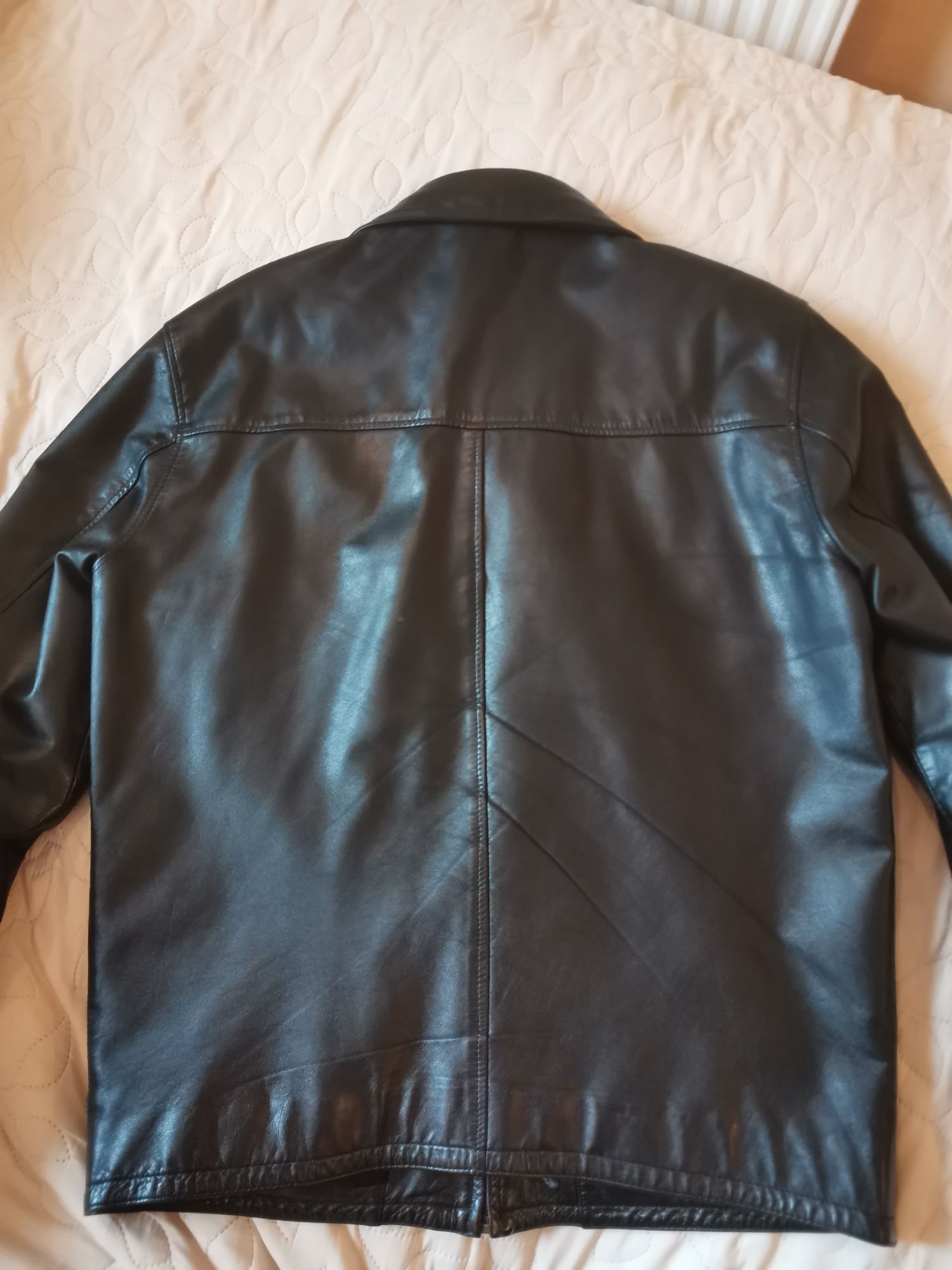 Чоловіча шкіряна чорна куртка Ismet розмір s-m 46