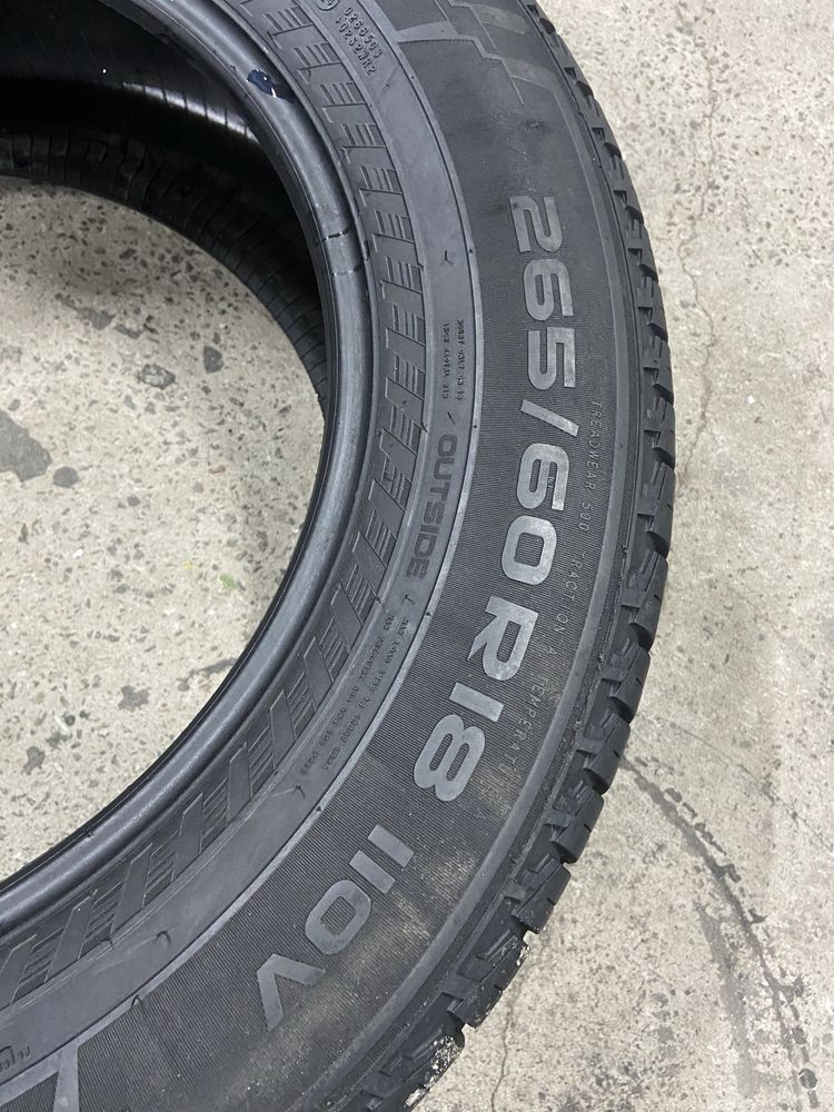 Шини 265/60 r18 Nokian.