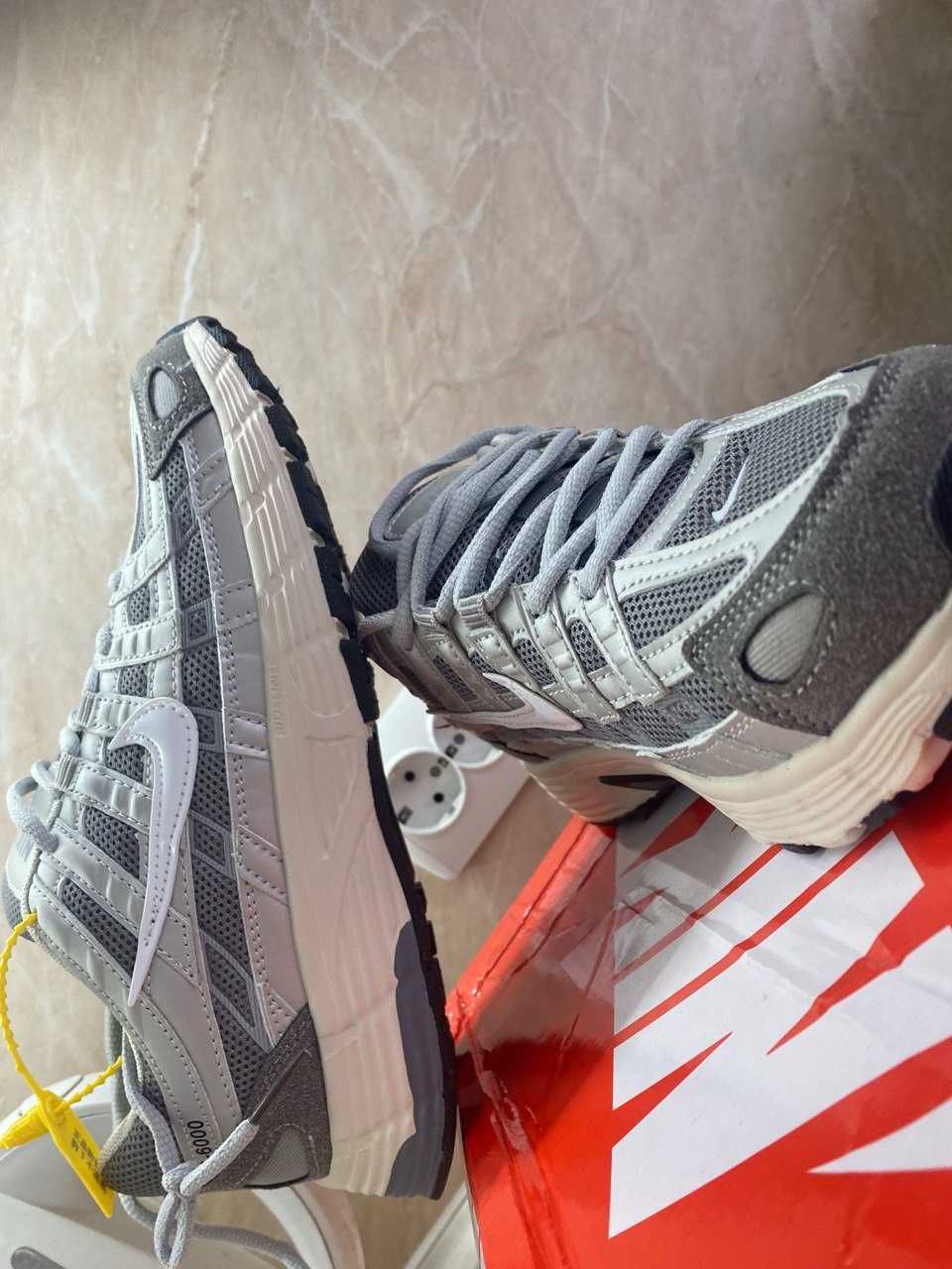 Продам кросівки  нові Nike