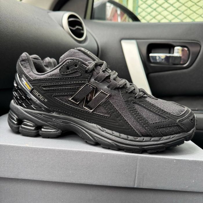 Чоловічі кросівки New balance 1906r all black Cordura