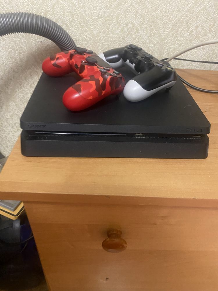 ps4 slim 1 tb  срочно