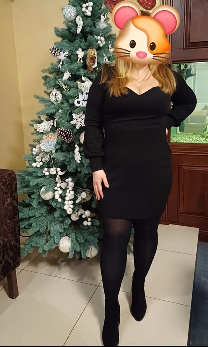 Гарна жіноча сукня