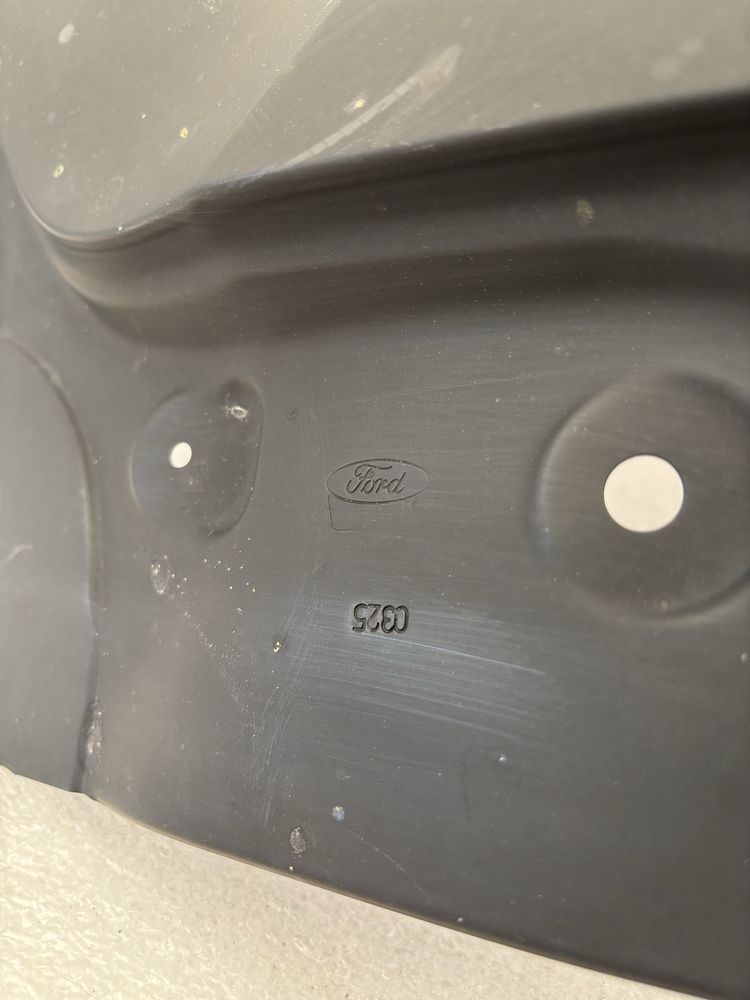 Ford Transit Connect Tourneo MK2 poszycie błotnika prawy tył błotnik