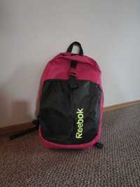 Różowy plecak z Reebooka. 45x15x27cm.