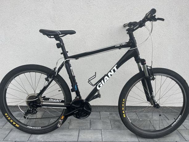 Rower Giant Revel L