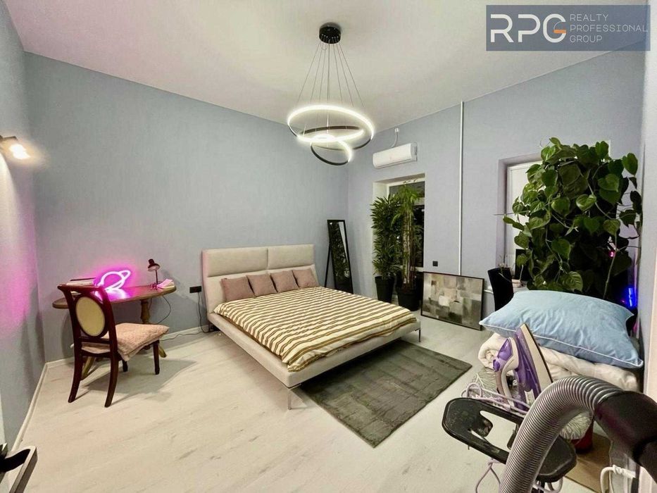 Продаж 2к квартира Центр Михайлівська Софіївська Майдан Незалежності