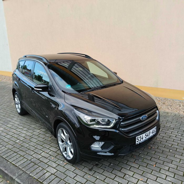 Ford Kuga St-Line 4x4 Benzyna Automat Panther Black Pearl Max Opcja