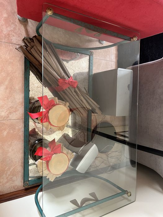 Mesa ferro e vidro