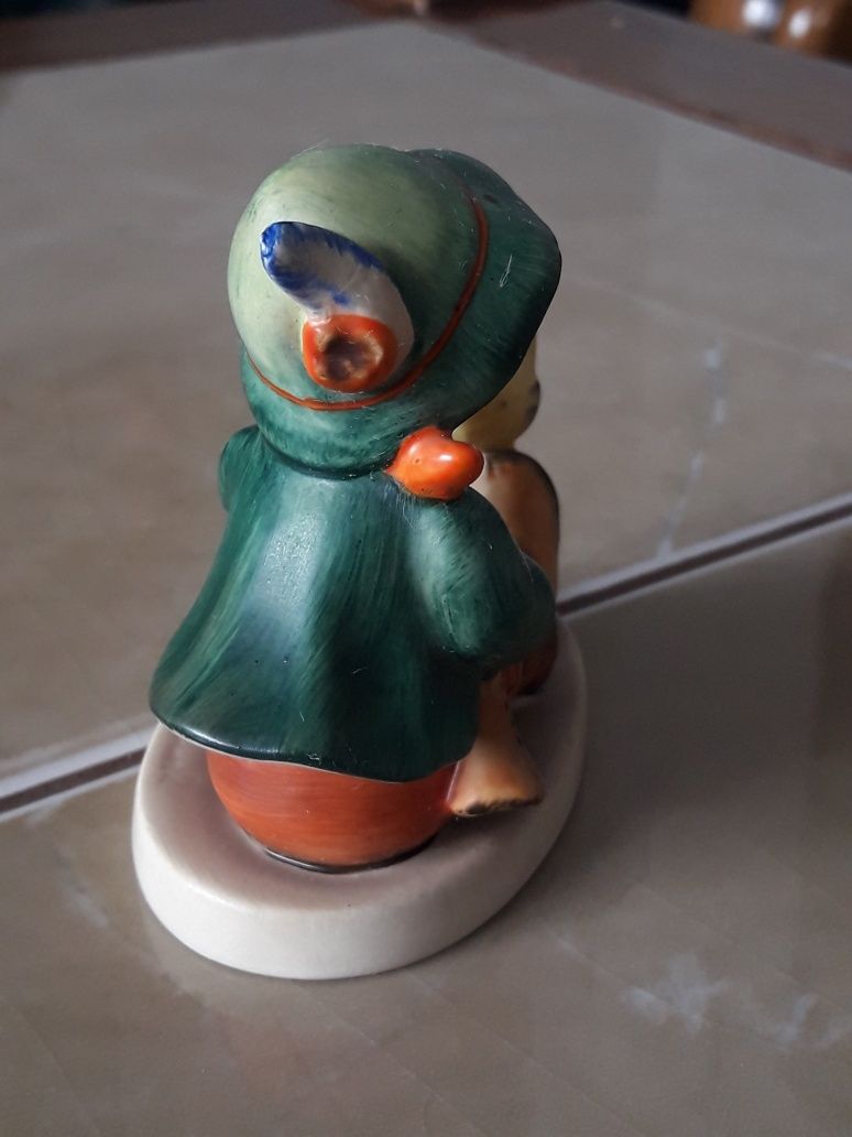 Figurka porcelanowa Goebel Hummel lata 60 te